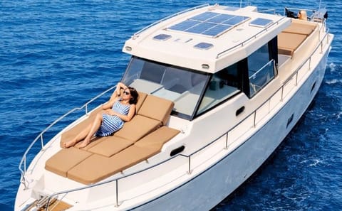 Private Luxury Yacht Cruise around Santorini's Coastline