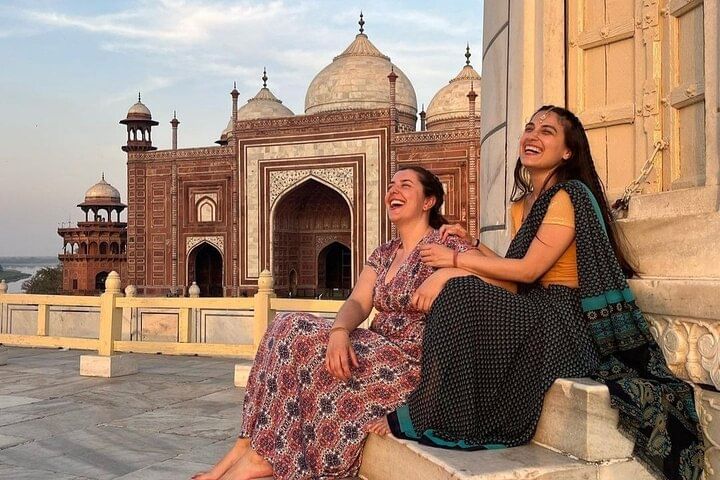 From Delhi: 2 Days Taj Mahal and Agra Overnight Tour