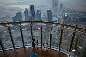 Burj Khalifa: At the Top (125 floor) with the Cafe Treat