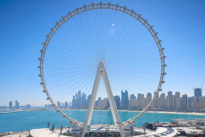 Private Dubai city tour with Museum of the Future tour