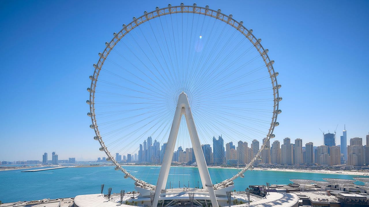 Private Dubai city tour with Museum of the Future tour 3