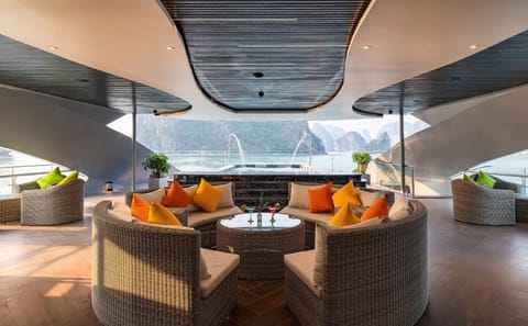 Luxury Day Cruise to Halong Bay and Lan Ha Bay