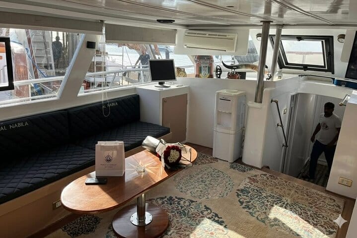 Private Boat , Fishing & Snorkeling Full Day & Lunch – Hurghada