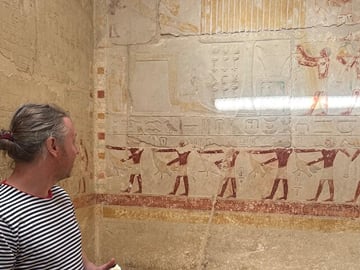 Private Tour of Giza Pyramids, Sphinx, Saqqara & Memphis