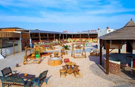 Desert Adventure Safari with Dinner and Show in Hurghada