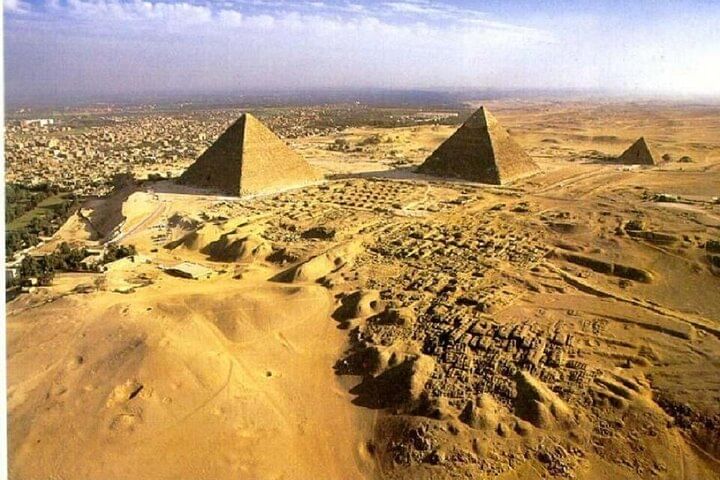 Giza Pyramids Private Tour: Camel Ride & Free Photo Session at Sphinx