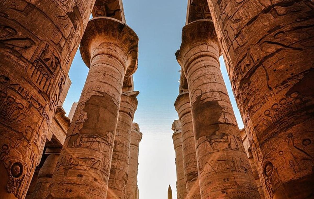 Safaga to Luxor: Private Pharaohs Adventure