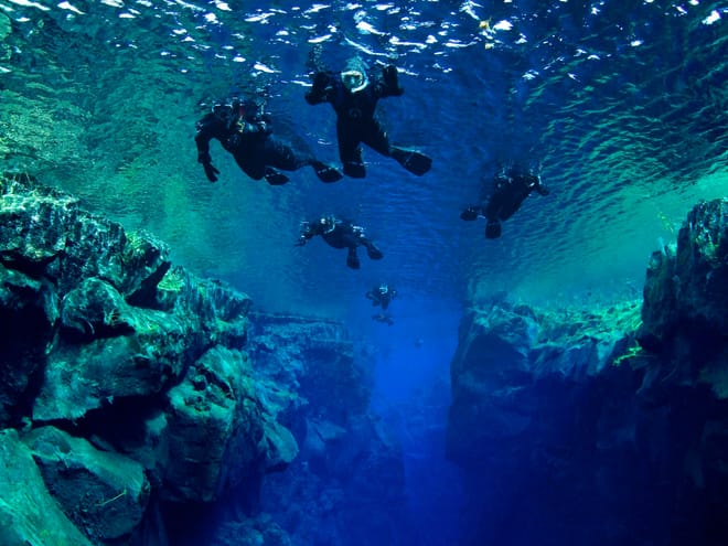 Snorkeling Silfra Group Tour photo 2