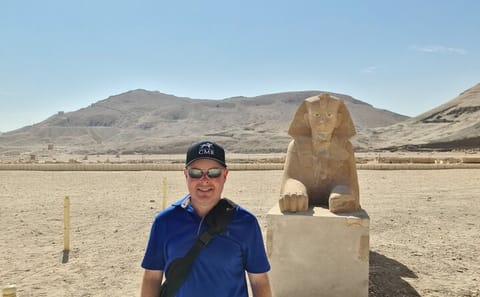 Private Full Day Tour of Luxor's West Bank Temples and Tombs
