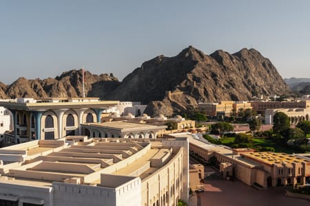 Explore Jabal Shams and Wadi Nakhar: Nature and History of Oman
