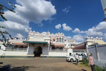 Cultural Heritage Tour of Thanjavur and Velankanni from Trichy