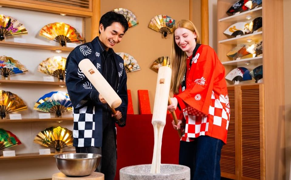 Kyoto Traditional Mochi Pounding Experience with Tasting