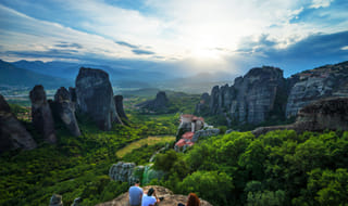 Meteora’s Wonder Sightseeing Tour