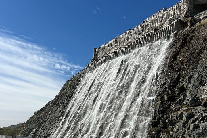 khorfakan Waterfall