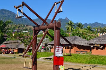 Private 2-Day Nature Tour in Pai with Elephant Sanctuary Visit