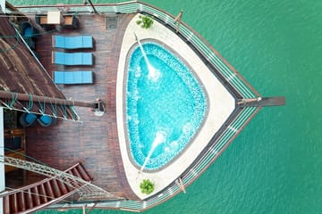 2 Days All Inclusive Luxury Cruise Trip to Lan Ha Bay from Hanoi