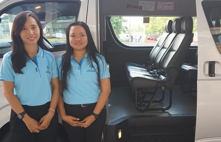 Private Transfer: Van Charter incl Airport Pick Up or Drop Off