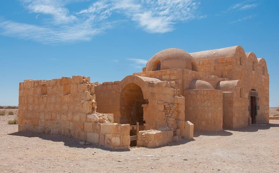 Private Full-Day Desert Castles and Dead Sea Tour from Amman