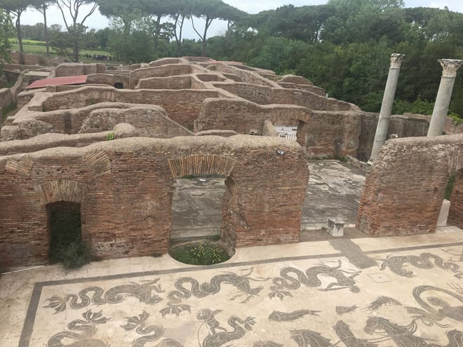 Ancient Ostia Vintage Tour by Fiat '500 photo 3