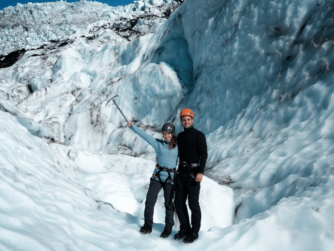 Glacier Photoshoot Adventure in Skaftafell, photo 4