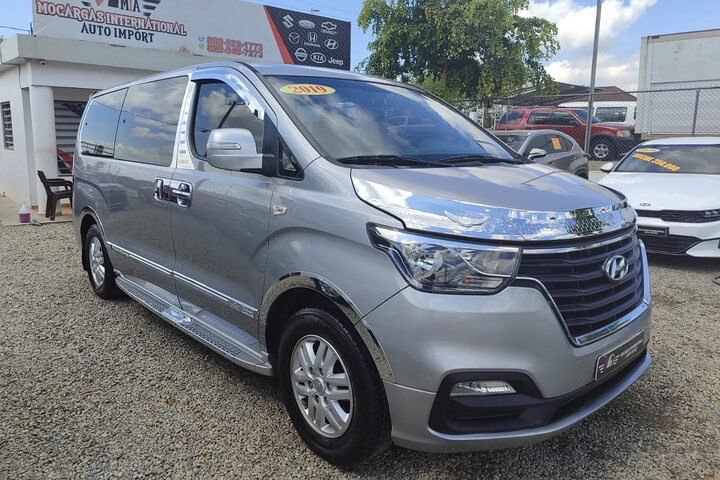 Puntacana airport (suv) roundtrip -Puntacana AirPort to Bayahibe