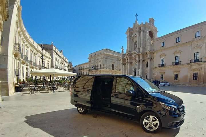 taxi ride Catania Ortigia