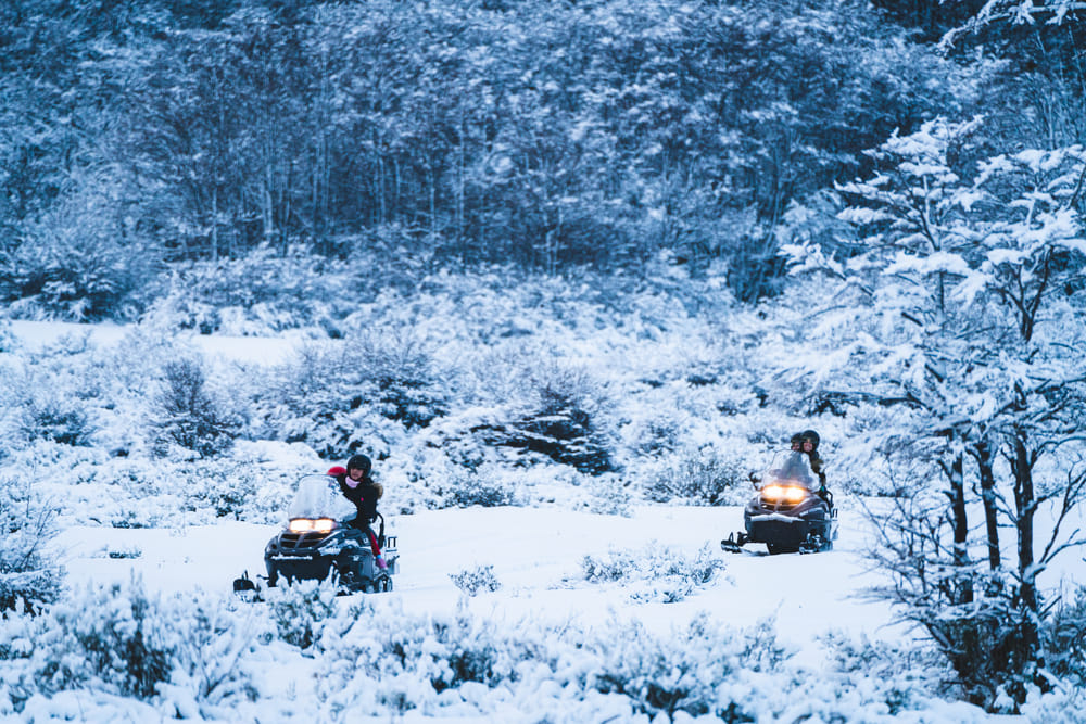 Snow Day: Hike and Moto Ski in Ushuaia 7