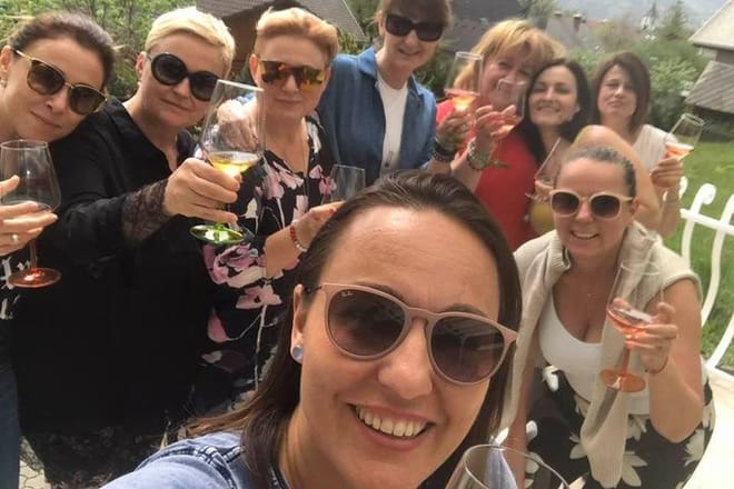 PRIVATE (7 hours) Budapest and Szentendre city tour with lunch and winetasting 8