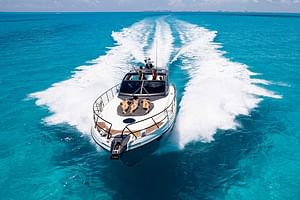 All Inclusive Cancun: Luxury Yacht 50´ Cranchi, 4hrs 