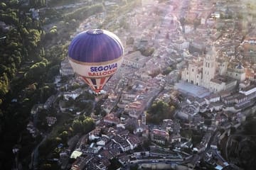 Hot Air Balloon Ride Over Segovia's Scenic Landscapes