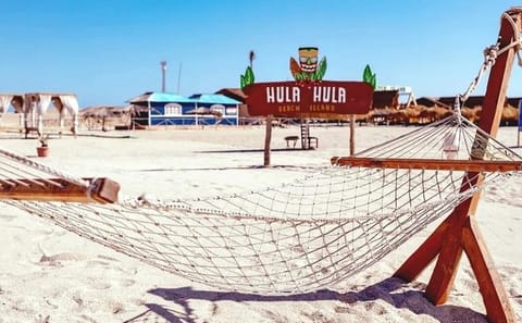 Full-Day Snorkeling Adventure at Hula Hula Beach Island, Egypt