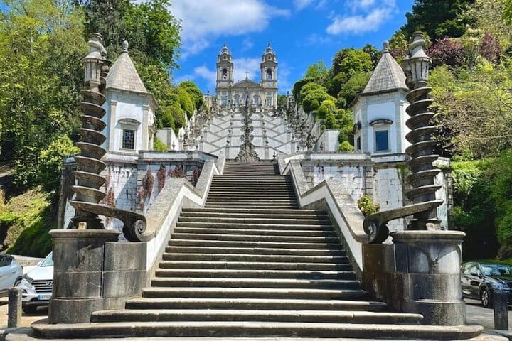SANTIAGO DE COMPOSTELA + BRAGA: Private Tour from Porto