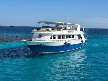 Hula-Hula Snorkeling in Hurghada