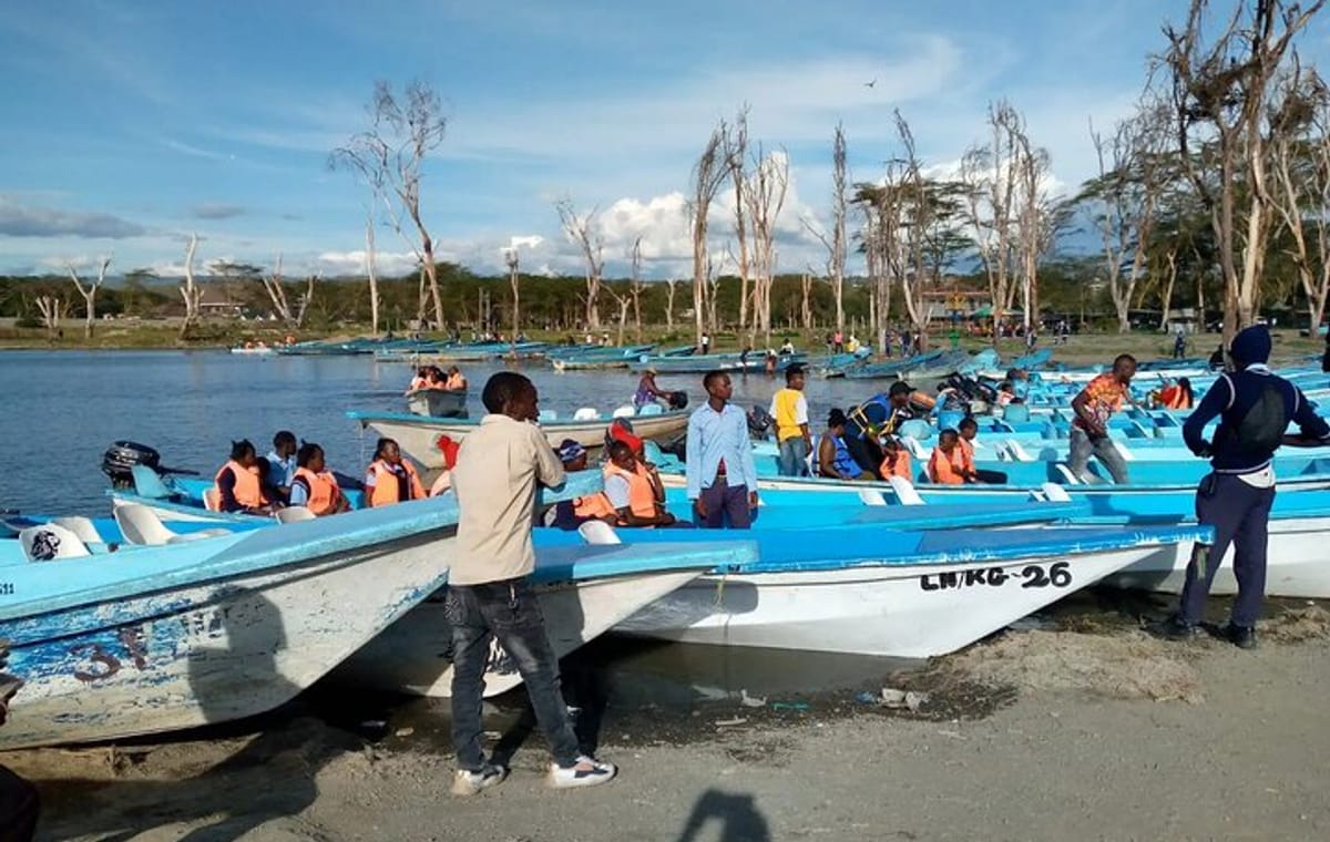 Crescent Island Walking Safari and Boat Riding Tour