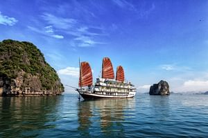 10 days Hanoi - Halong - Hoi An - My Son - Cu Lao Cham - Ho Chi Minh - Cu Chi - Mekong Delta