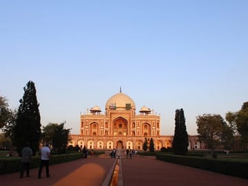 Cultural and Scenic Tour of Amritsar, Dalhousie, and Gulmarg