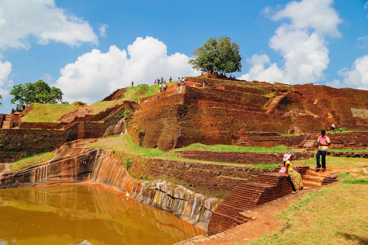 Dambulla & Sigiriya One Day Tour (German & English) 7
