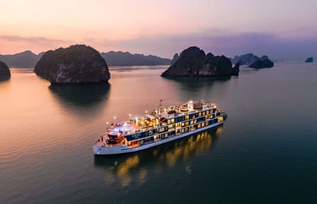 Cultural and Luxury Tour of Hanoi: 9 Days and 8 Nights