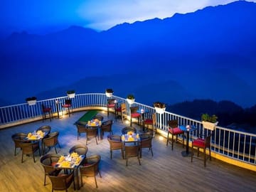 Sapa Trek 2days/1night - HOTEL 4 STAR - From Hanoi by Expressway