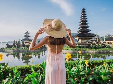 Private Day Tour to Sekumpul Waterfall and Ulun Danu Temple