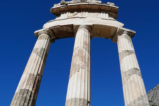 5 Days TOP Highlights in Mainland and Islands of Greece 2