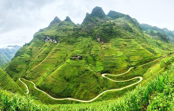 From Ha Giang: Motorbike Tour 3D2N (Small Group with Easy Riders)