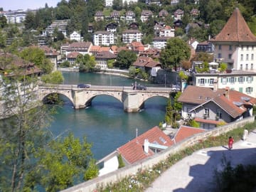 Experience Bern Old Town: UNESCO Heritage & Timeless Landmarks