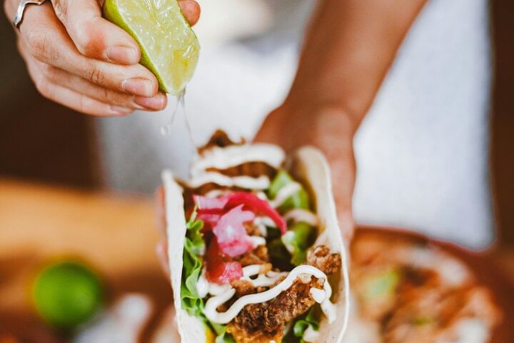 Lunch Food Tour: Taste Mexico like a local