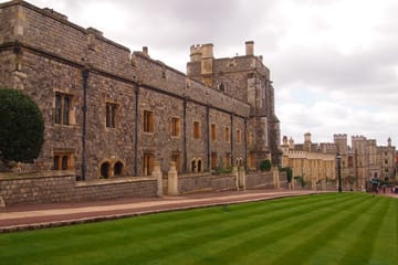 Layover Royal Windsor Private Tour from London Heathrow Airport