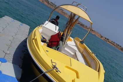 Private Speed Boat Tour to Tiran Island from Sharm El-Sheikh