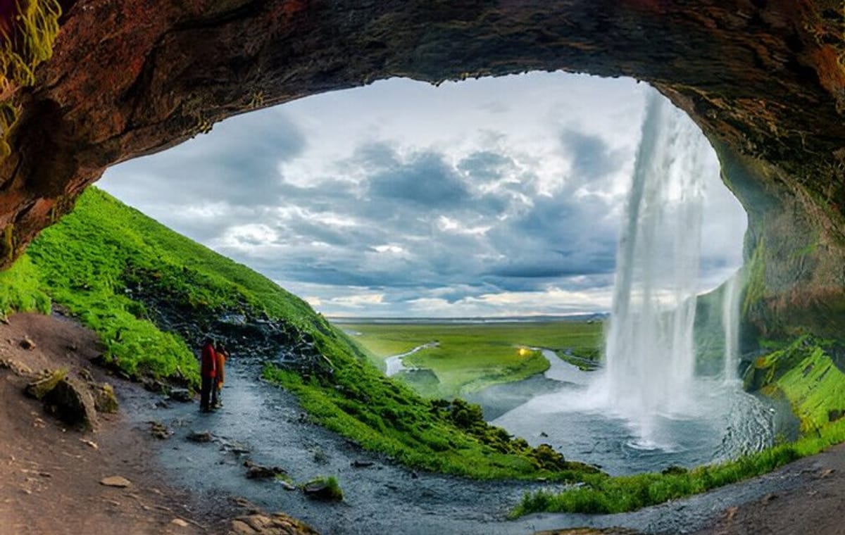 South Coast Private Tour from Reykjavik with Drone Photography