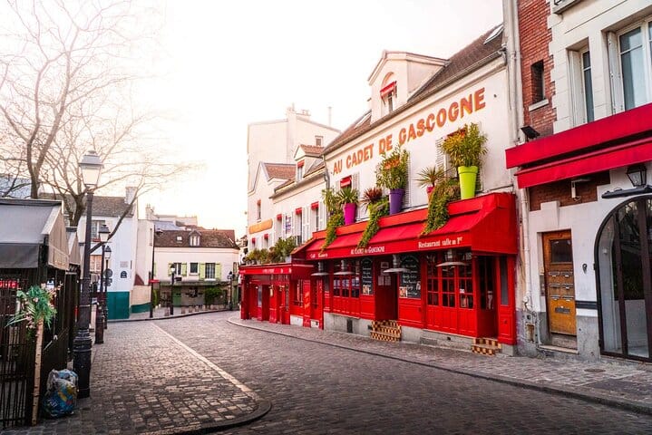 Paris Small Group Tour with Beauvais–Tillé Airport Transfer 7