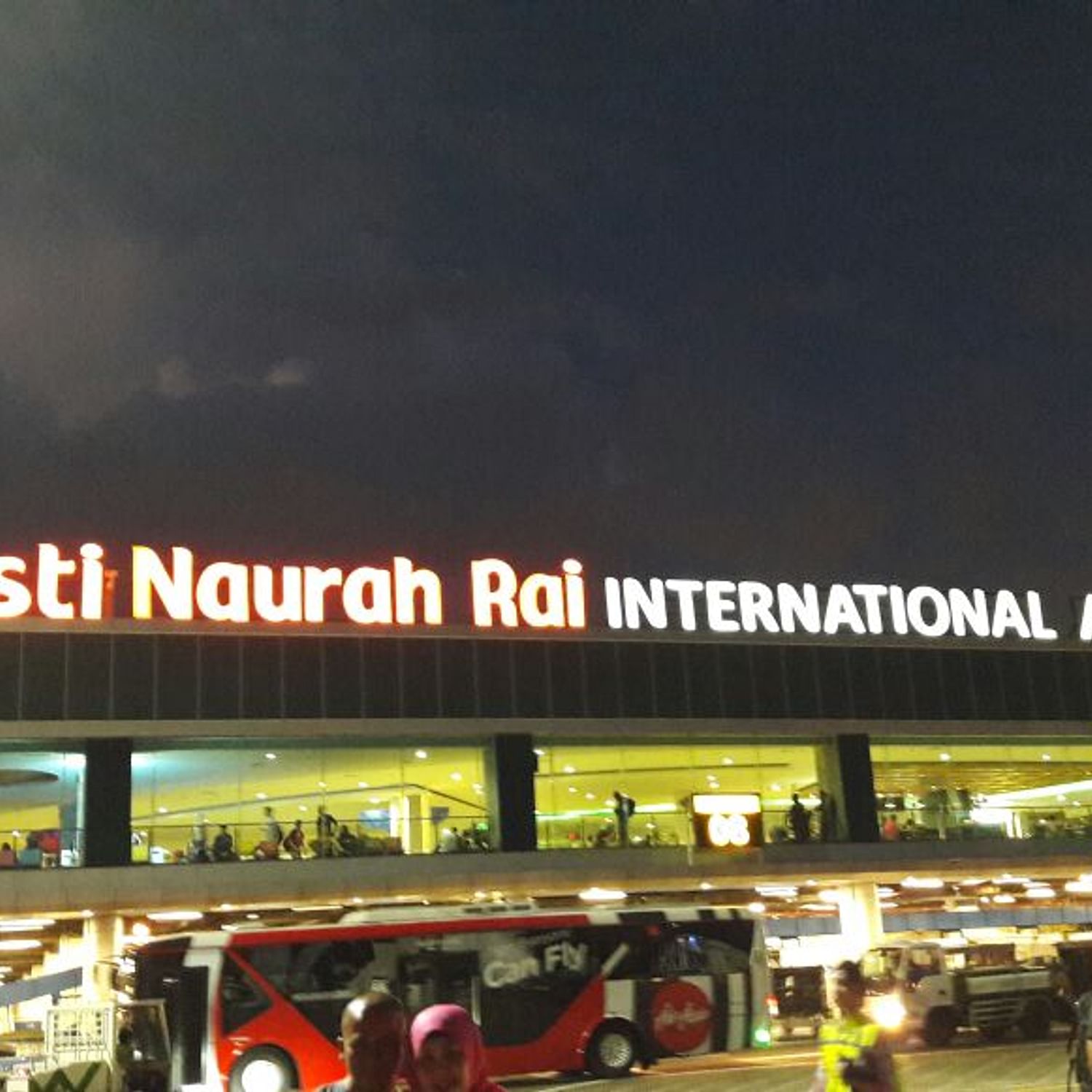 Arrival International Airport Bali Transfer to Nusa Dua,Jimbaran and