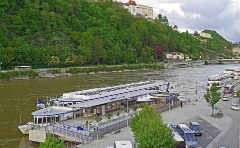 Passau Castle Tour with Views from Linde Battery and St. George's Chapel